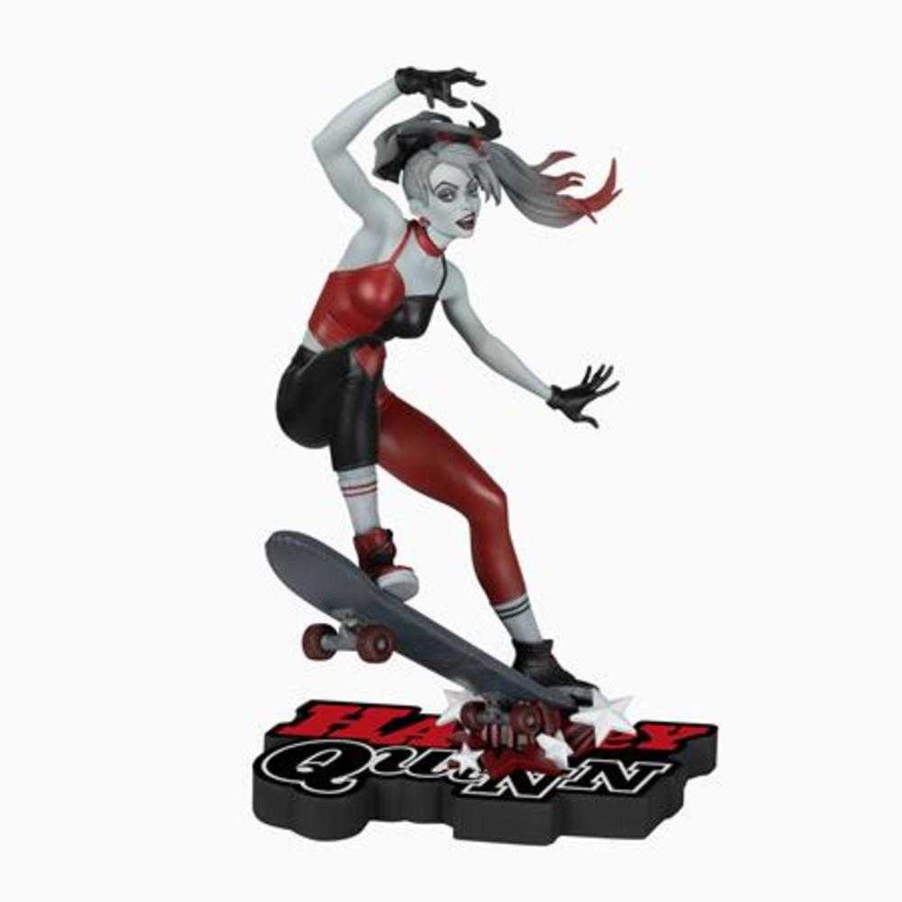 Harley Quinn By Ivan Tao 1 in 10 Scale Resin Statue