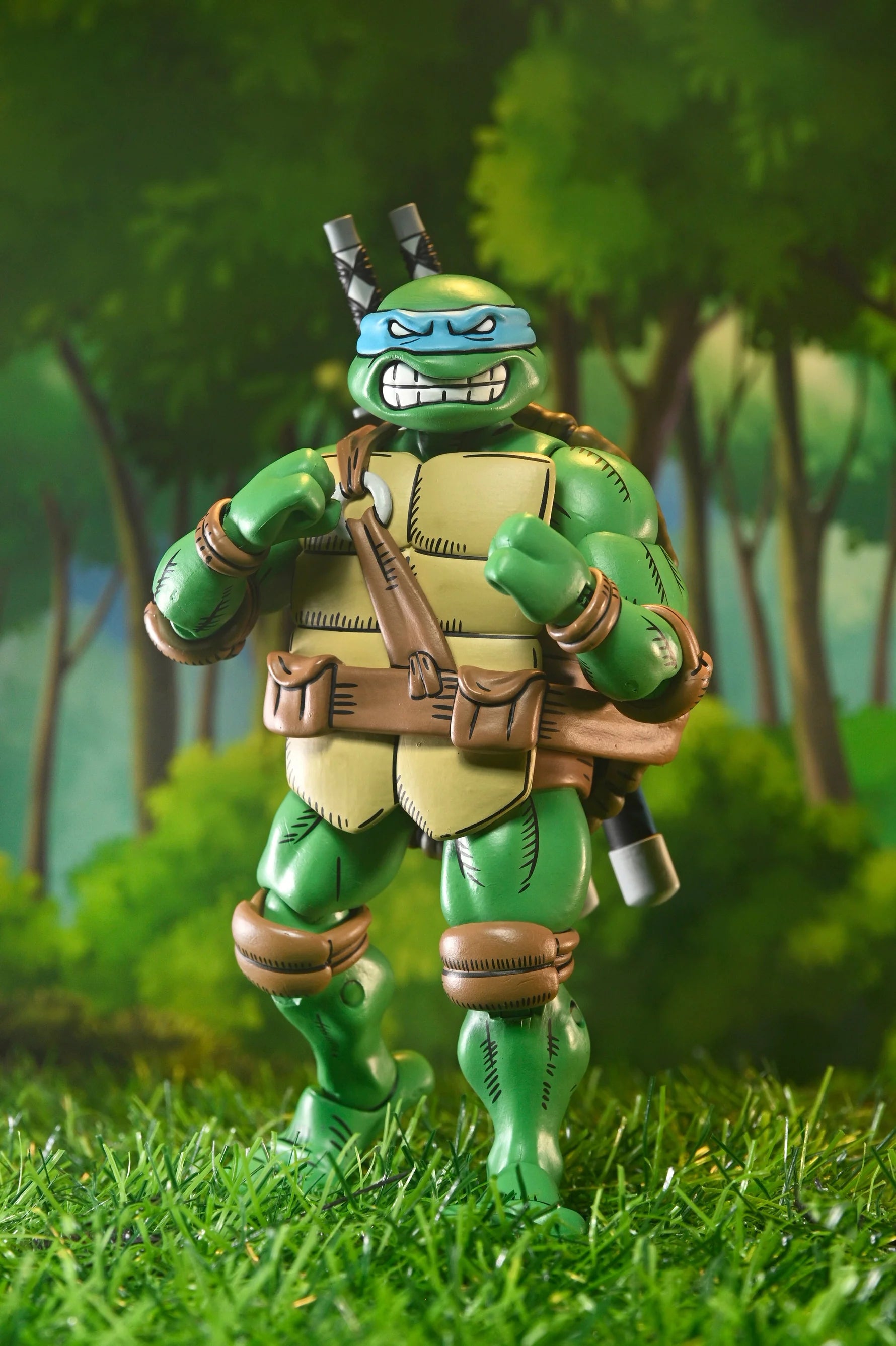 NECA Teenage Mutant Ninja Turtles x Usagi Yojimbo: Ultimate Leonardo Action Figure