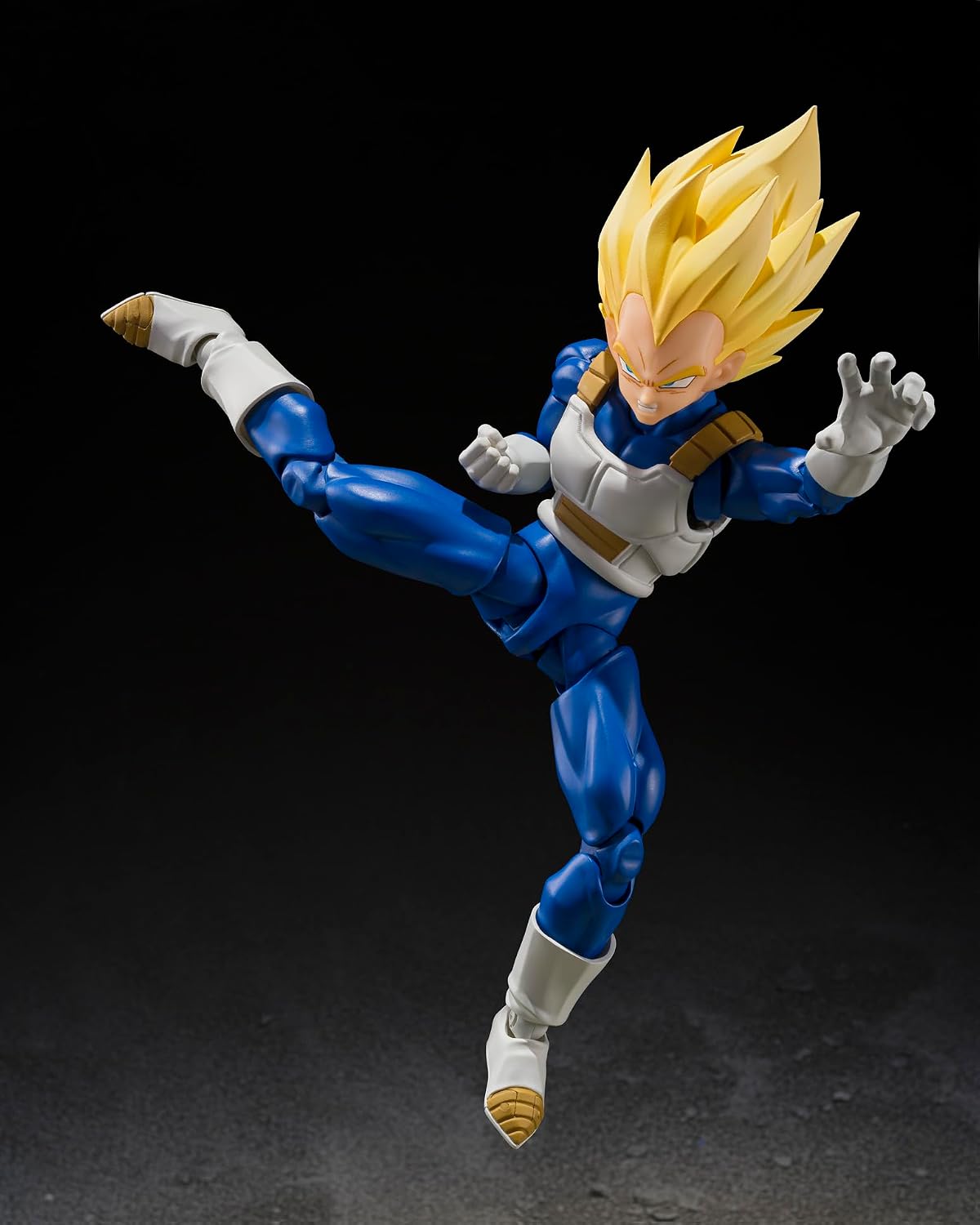 S.H.Figuarts - Dragon Ball Z - Super Saiyan Vegeta (Dangerous Pride)