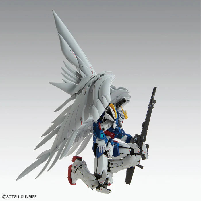 MG 1/100 WING GUNDAM ZERO EW Ver.Ka (DAMAGED BOX)