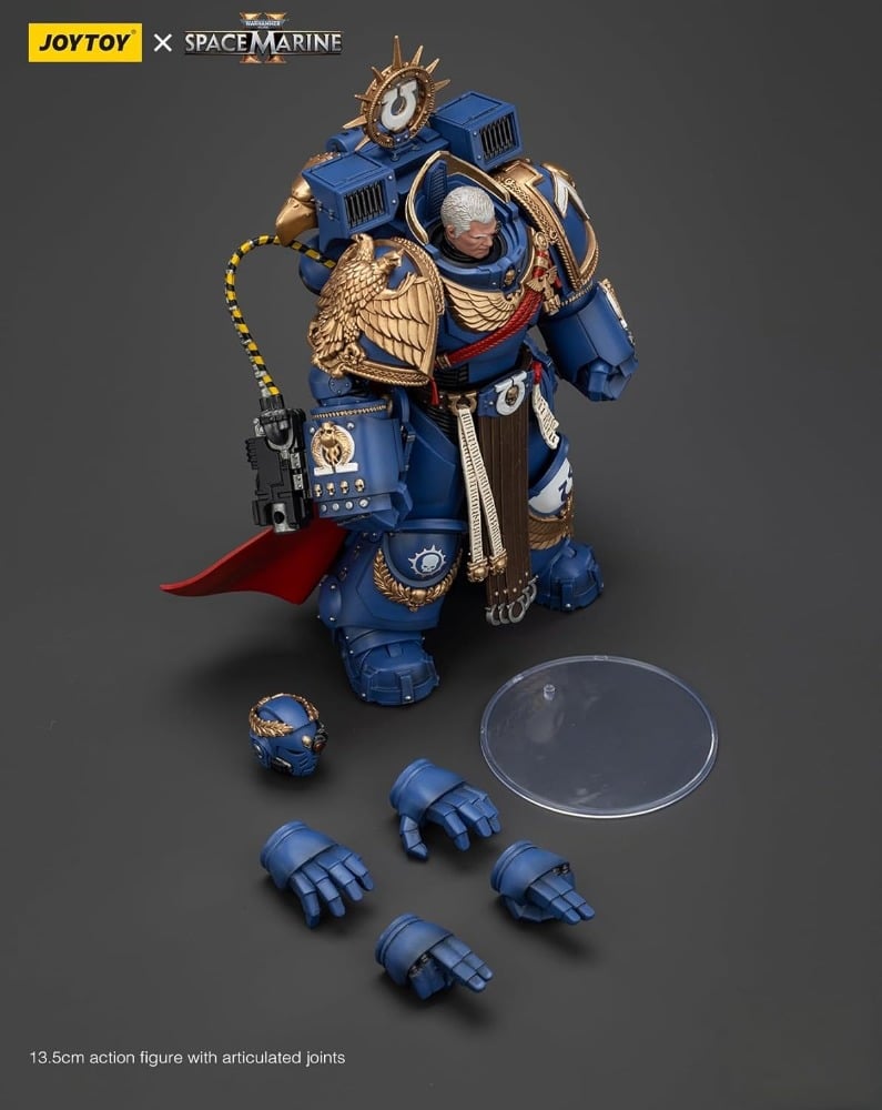 WARHAMMER 40K - JOYTOY - ULTRAMARINES - MARNEUS CALGAR, CHAPTER MASTER WITH MKX GRAVIS ARMOUR AND GAUNTLETS OF ULTRAMAR FIGURE