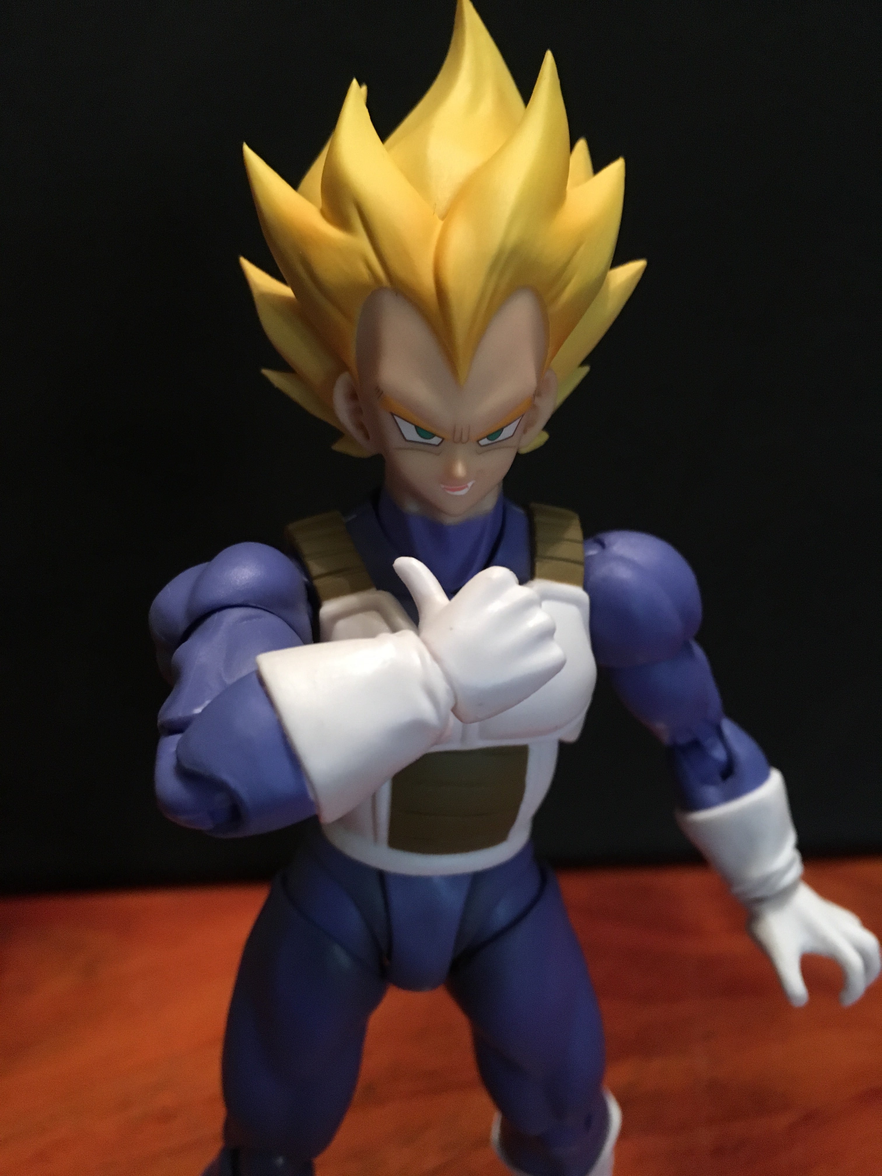 Dbz Super Saiyan Vegeta S.H.Figuarts Action Figure