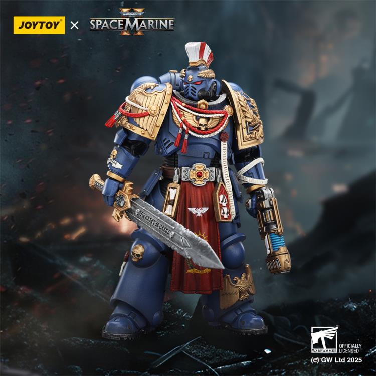 Ultramarines Relic Primus Armour with Plasma Pistol and Combat Blade