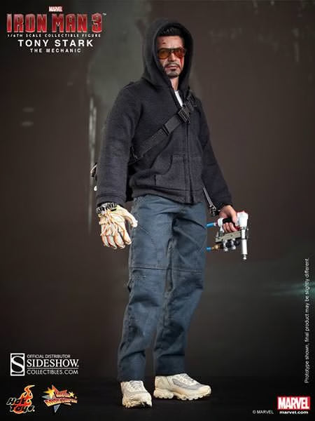 Hot Toys Tony Stark (The Mechanic)