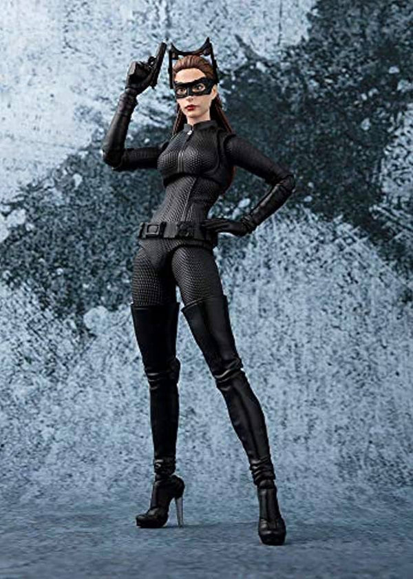 Figurine d'action SHFiguarts du chevalier noir Catwoman