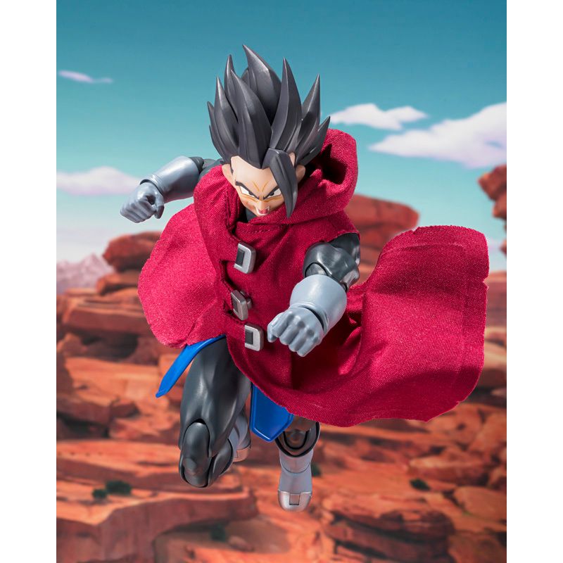 S.H.Figuarts Dragon Ball Legends: Giblet (Premium Bandai Exclusive) Action Figure