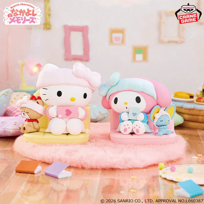 Sanrio Nakayoshi Memories: Relaxing Time at Home - Hello Kitty Figure A
