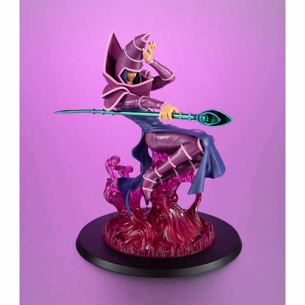 YU-GI-OH!  -  MONSTERS CHRONICLE  -  DARK MAGICIAN FIGURE