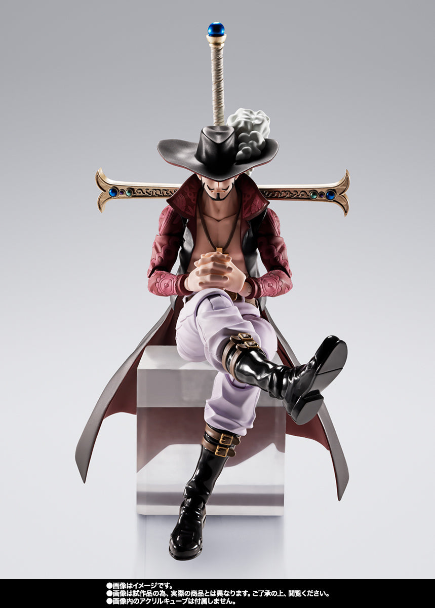 S.H.Figuarts One Piece: Dracule Mihawk - Hawkeye - (Premium Bandai Exclusive) Action Figure