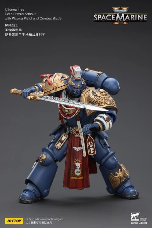 Ultramarines Relic Primus Armour with Plasma Pistol and Combat Blade