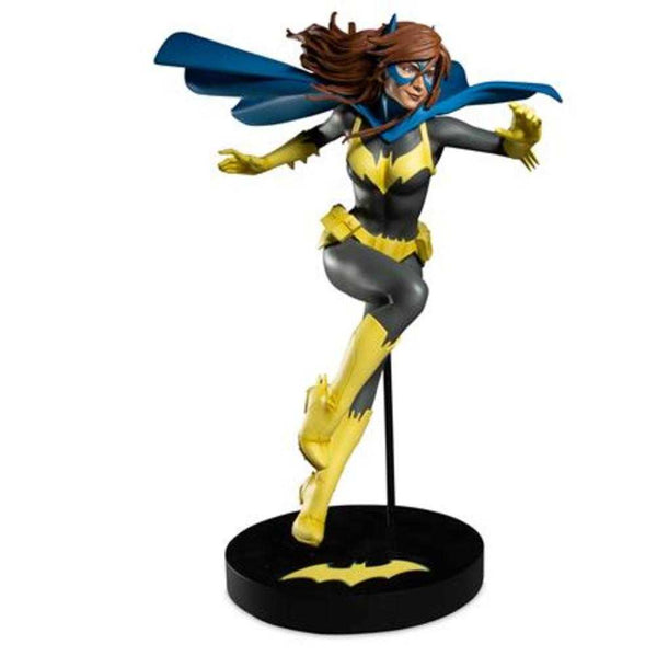 Estatua de resina de DC Designer Series Batgirl de Josh Middleton